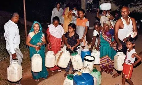 2 साल में भी नहीं बिछ पाई पाइप लाइन 2 साल में भी नहीं बिछ पाई पाइप लाइन