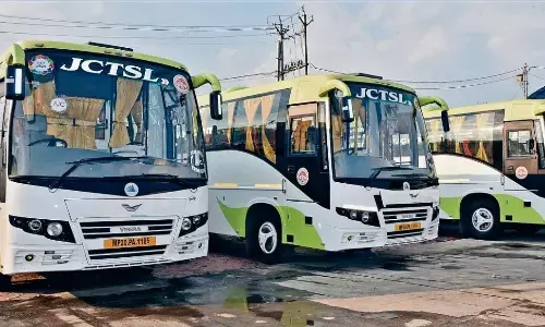 70 सिटी बसें हुईं बंद, विभाग ने की गलती, खामियाजा भुगत रही जनता 70 सिटी बसें हुईं बंद, विभाग ने की गलती, खामियाजा भुगत रही जनता