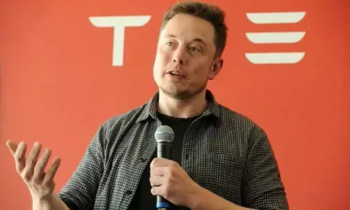 घर से काम करने वाले वास्तविकता से दूर हैं