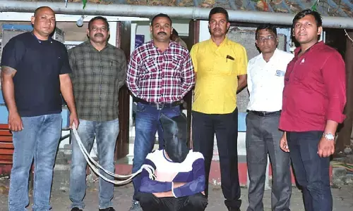 19.7 लाख के माल सहित मोबाइल चोर गिरफ्तार