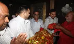 नवरात्रि में राजनीति छोड़कर मां शक्ति की आराधना में जुटे बिहार के नेता