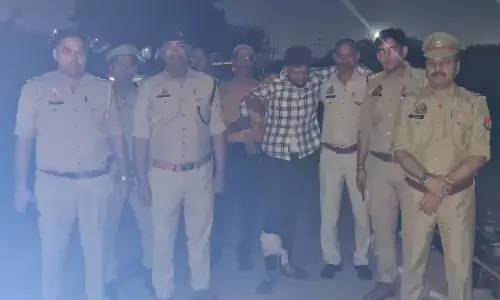 नोएडा पुलिस और लुटेरे बदमाशों के बीच हुई मुठभेड़, शातिर लुटेरा गिरफ्तार