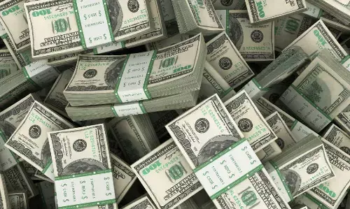 बुजुर्ग महिला से 1लाख 50 हजार डॉलर चुराने के आरोप में भारतीय हैकर अमेरिका में गिरफ्तार