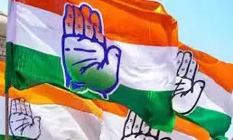 कांग्रेस ने तीन टिकट बदले, छह दल बदलू उम्मीदवार कांग्रेस ने तीन टिकट बदले, छह दल बदलू उम्मीदवार