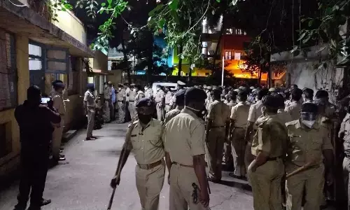 गुजरात में अवैध स्पा संचालन पर कार्रवाई, 851 छापे, 105 गिरफ्तारियां और 27 लाइसेंस रद्द किए गए