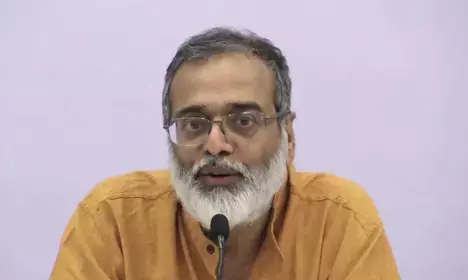 न्यूज़क्लिक के संस्थापक-संपादक प्रबीर पुरकायस्थ की न्यायिक हिरासत पांच दिन के लिए बढ़ी