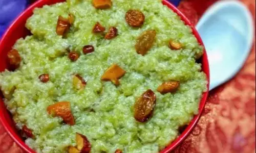 व्रत में बनाए पौष्टिक और टेस्टी लौकी का हलवा, इस आसान रेसिपी से