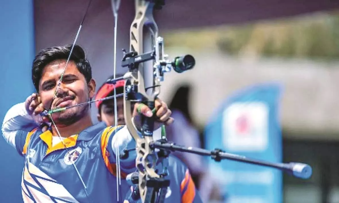 तीरंदाज ओजस को 2.50 करोड़ का पुरस्कार तीरंदाज ओजस को 2.50 करोड़ का पुरस्कार
