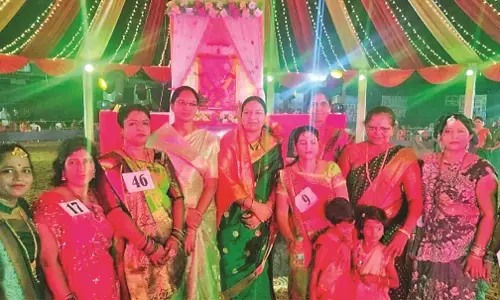 माहेर महिला मंच के रास गरबा महोत्सव का शुभारंभ माहेर महिला मंच के रास गरबा महोत्सव का शुभारंभ