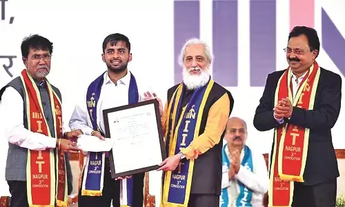 ट्रिपल आईटी के तीसरे दीक्षांत समारोह में सहस्त्रबुद्धे, इंजीनियर्स आधुनिक दुनिया के शिल्पकार