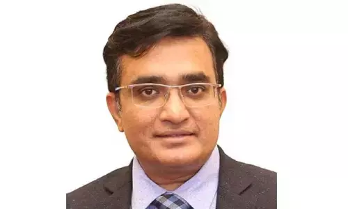 वाघ-बकरी चाय समूह के पराग देसाई को आवारा कुत्तों ने दौड़ाया, गिरने से चोट लगने के बाद मौत वाघ-बकरी चाय समूह के पराग देसाई को आवारा कुत्तों ने दौड़ाया, गिरने से चोट लगने के बाद मौत