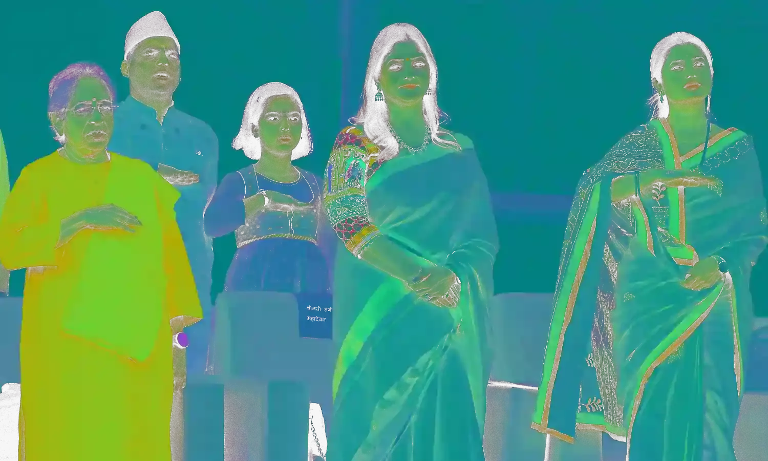 सोशल मीडिया पर छाईं प्राजक्ता माली