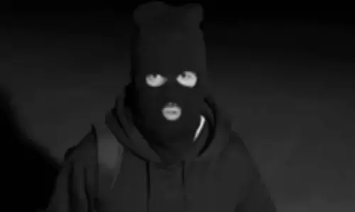 केरल में चोर का पश्चाताप, सोने का हार चुराने के बाद पैसे लौटाए, माफीनामा भेजा केरल में चोर का पश्चाताप, सोने का हार चुराने के बाद पैसे लौटाए, माफीनामा भेजा