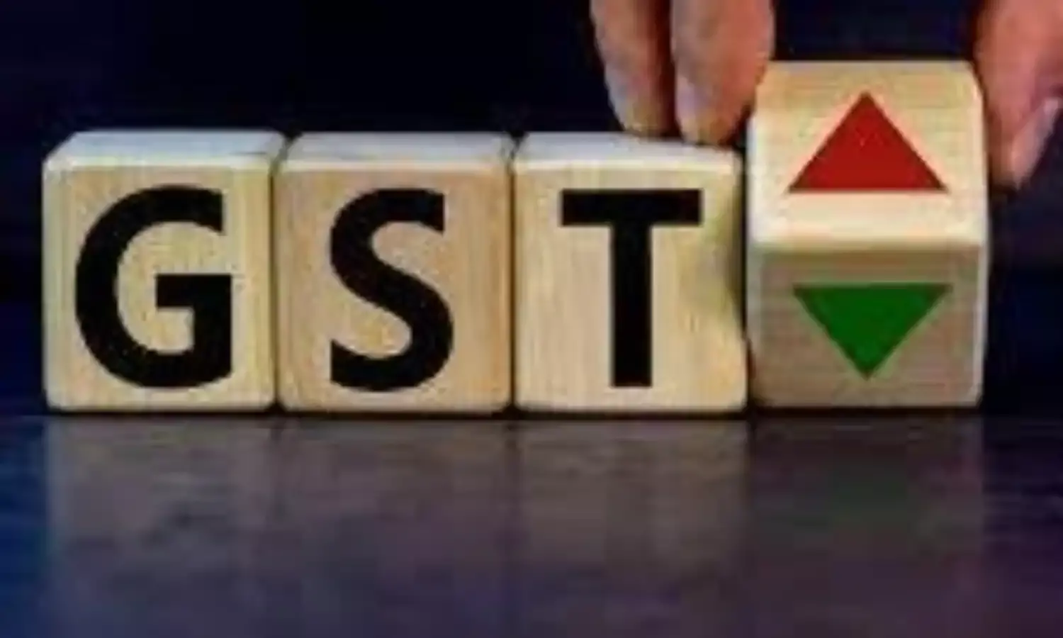 सरकार को करोड़ाे का चूना लगाने वाले को ही बनाया ट्रिब्यूनल का सदस्य
