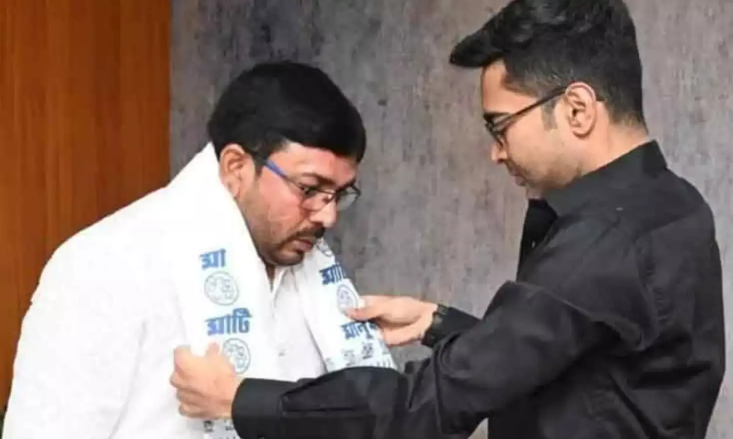 पश्चिम बंगाल में भाजपा को बड़ा झटका, एक और विधायक टीएमसी में शामिल