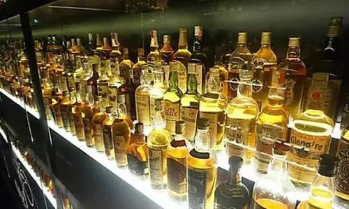 महाबोधि मंदिर में शराब की बोतलें ले जाता वियतनामी गिरफ्तार