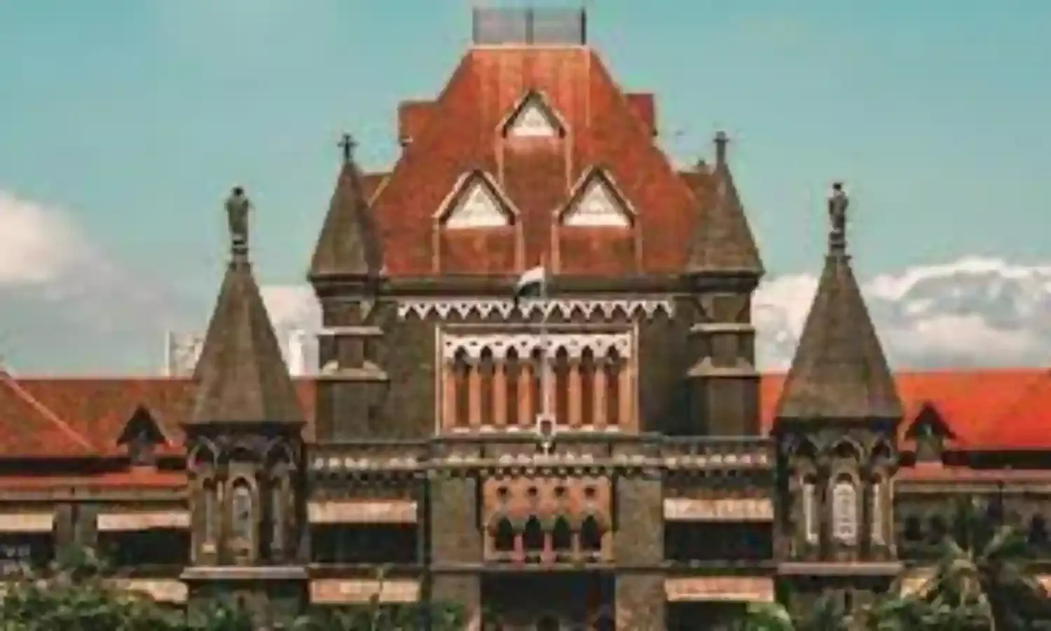 बीटेक की छात्रा ने 7 ग्रेस मार्क्स के लिए अदालत से लगाई गुहार