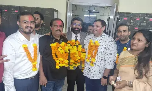 बॉम्बे सिटी सिविल एंड सेशंस कोर्ट बार एसोसिएशन के अध्यक्ष पद पर रवि जाधव हुए विजयी बॉम्बे सिटी सिविल एंड सेशंस कोर्ट बार एसोसिएशन के अध्यक्ष पद पर रवि जाधव हुए विजयी