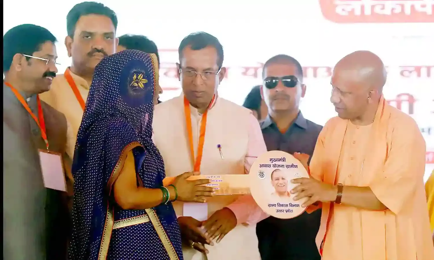 अनुसूचित जाति के हर जरूरतमंद परिवार को आवास उपलब्ध कराएगी सरकार : मुख्यमंत्री योगी
