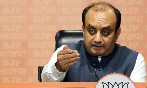 सोनिया गांधी के लेख पर भाजपा का बड़ा आरोप, जुड़ेगा कट्टरपंथी और जीतेगा हमास बन गया है कांग्रेस का नारा सोनिया गांधी के लेख पर भाजपा का बड़ा आरोप, जुड़ेगा कट्टरपंथी और जीतेगा हमास बन गया है कांग्रेस का नारा