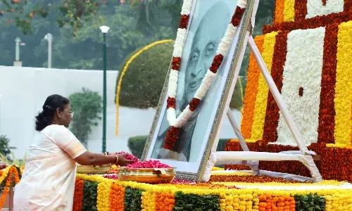राष्ट्रपति, उपराष्ट्रपति व प्रधानमंत्री ने सरदार पटेल को उनकी जयंती पर किया याद