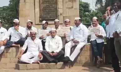 महाराष्ट्र में आरक्षण की मांग को लेकर मराठा समूहों का तीसरे दिन भी विरोध-प्रदर्शन