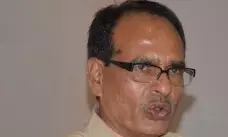 कांग्रेस के जय-वीरू में लूट के माल के लिए झगड़ा : शिवराज