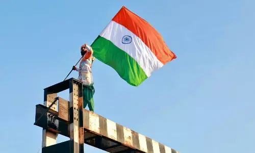 कांग्रेस हाईकमान मध्य प्रदेश में आपसी खींचतान से खुश नहीं, प्रदेश के नेताओं के साथ किया मंथन कांग्रेस हाईकमान मध्य प्रदेश में आपसी खींचतान से खुश नहीं, प्रदेश के नेताओं के साथ किया मंथन