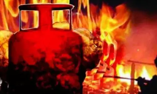 दिल्ली के द्वारका में एलपीजी सिलेंडर फटने से पांच घायल