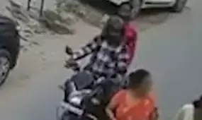 गाजियाबाद में वृद्धा से दिनदहाड़े लूट