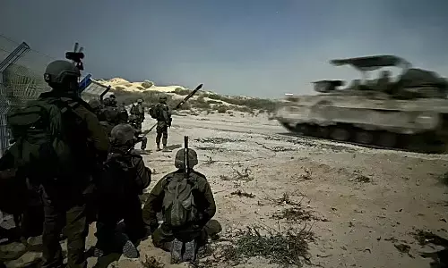 जमीनी लड़ाई में हमास के 130 आतंकी मारे गए: आईडीएफ जमीनी लड़ाई में हमास के 130 आतंकी मारे गए: आईडीएफ