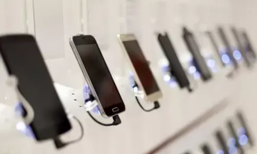 भारत निर्मित आईफोन शिपमेंट 2024 तक वैश्विक स्तर पर 20 प्रतिशत बढ़ सकता है भारत निर्मित आईफोन शिपमेंट 2024 तक वैश्विक स्तर पर 20 प्रतिशत बढ़ सकता है