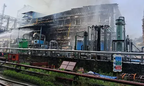 महाराष्‍ट्र में फार्मा फैक्ट्री में आग व विस्फोट से छह लोगों की मौत, पांच लापता