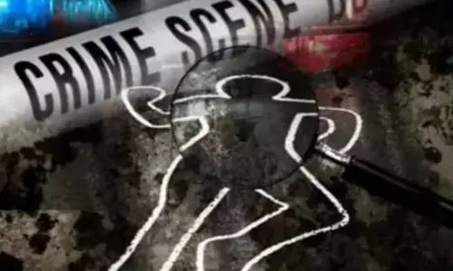 पत्नी की हत्या के बाद लाश दफनाकर दर्ज कराई गुमशुदगी की रिपोर्ट, कुत्ते की वजह से हुआ वारदात का खुलासा पत्नी की हत्या के बाद लाश दफनाकर दर्ज कराई गुमशुदगी की रिपोर्ट, कुत्ते की वजह से हुआ वारदात का खुलासा