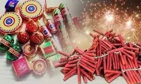 तेज आवाज वालेे पटाखे फोड़ने और रॉकेट उड़ाने पर बैन तेज आवाज वालेे पटाखे फोड़ने और रॉकेट उड़ाने पर बैन
