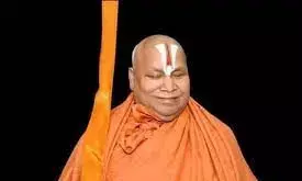 रामकथा की अनुमति नहीं मिलने पर भड़के धर्मगुरु रामभद्राचार्य, कहा- जब सरकार हटेगी, तभी गांधी मैदान में कथा कहूंगा