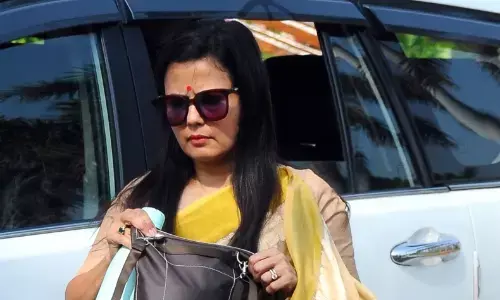 महुआ मोइत्रा के खिलाफ कैश फॉर क्वेश्चन मामले में एथिक्स कमेटी ने अगली बैठक 7 नवंबर को बुलाई महुआ मोइत्रा के खिलाफ कैश फॉर क्वेश्चन मामले में एथिक्स कमेटी ने अगली बैठक 7 नवंबर को बुलाई