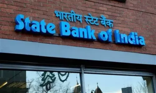 केंद्र ने एसबीआई को 6 से 20 नवंबर के बीच चुनावी बांड जारी करने व भुनाने के लिए किया अधिकृत केंद्र ने एसबीआई को 6 से 20 नवंबर के बीच चुनावी बांड जारी करने व भुनाने के लिए किया अधिकृत
