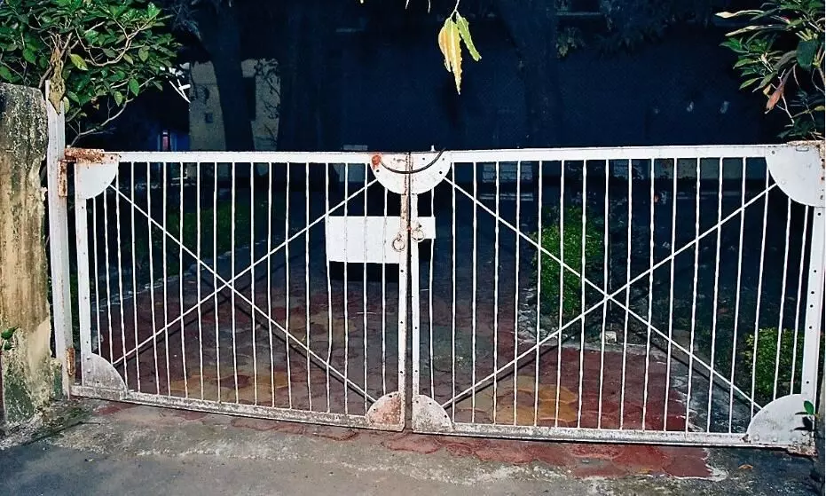 एक आवास के लिए यूनियनों ने ठोका दावा, कर्मचारियों की सुनवाई नहीं एक आवास के लिए यूनियनों ने ठोका दावा, कर्मचारियों की सुनवाई नहीं