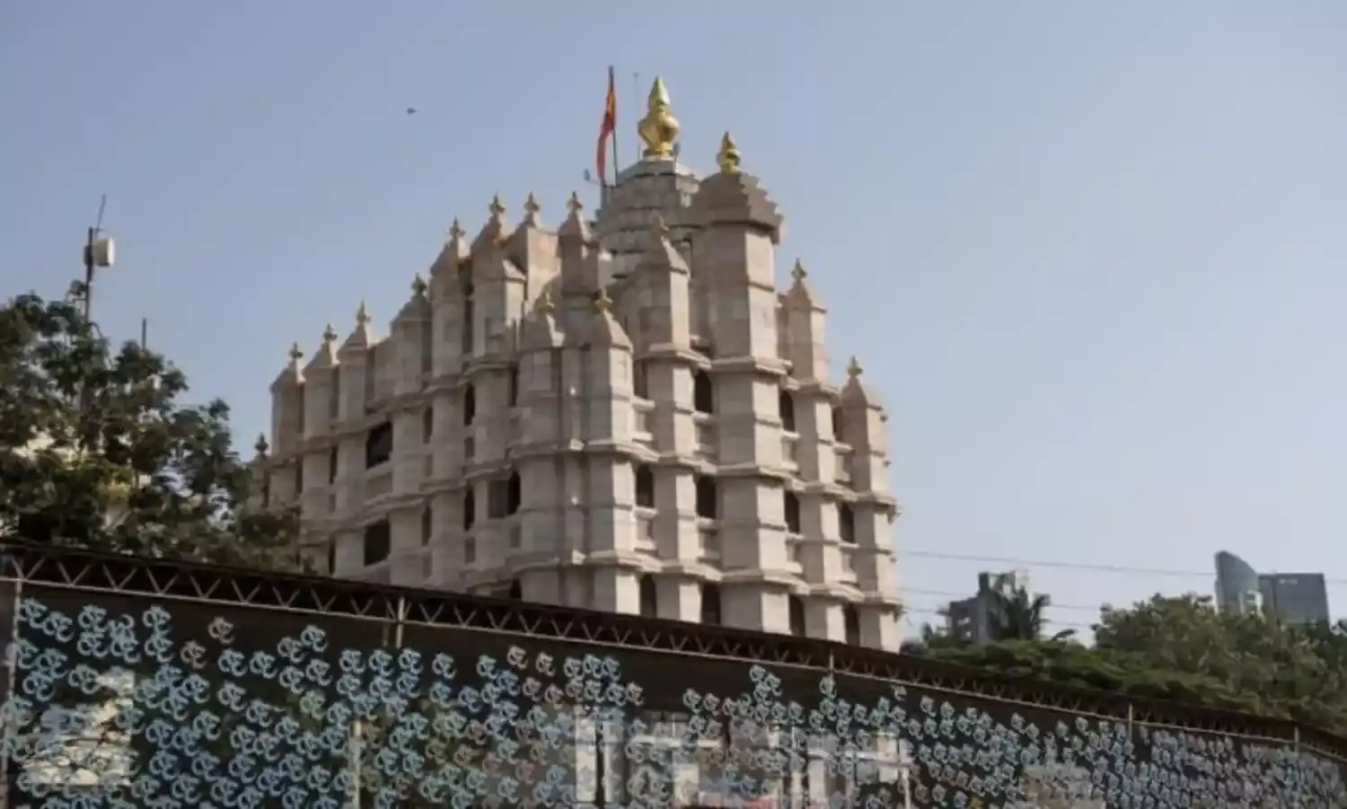 सिद्धिविनायक गणपति मंदिर ट्रस्ट के अध्यक्ष बने शिवसेना (शिंदे) के विधायक सरवणकर