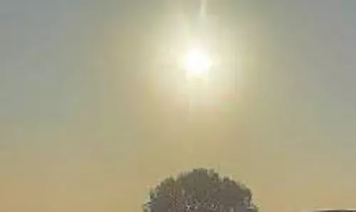 मौसम का मिजाज बदला, दिन गर्म और रात ठंडी