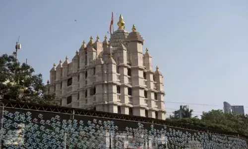 सिद्धिविनायक गणपति मंदिर ट्रस्ट के अध्यक्ष बने शिवसेना (शिंदे) के विधायक सरवणकर सिद्धिविनायक गणपति मंदिर ट्रस्ट के अध्यक्ष बने शिवसेना (शिंदे) के विधायक सरवणकर