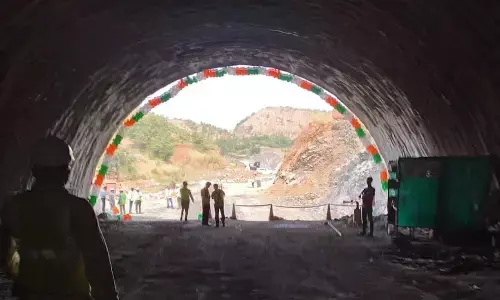 विरार तक पहुंचा डेडिकेटेड फ्रेट कॉरिडोर, तीसरी सुरंग तैयार विरार तक पहुंचा डेडिकेटेड फ्रेट कॉरिडोर, तीसरी सुरंग तैयार