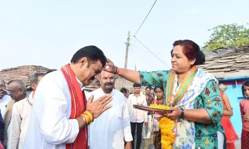 जनसंपर्क में जुट रही जनता , गोविंद सिंह राजपूत को मिल रहा जबरजस्त प्रेम और विश्वास जनसंपर्क में जुट रही जनता , गोविंद सिंह राजपूत को मिल रहा जबरजस्त प्रेम और विश्वास