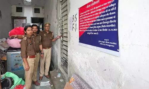 गैंगस्टर एक्ट में नोएडा पुलिस की कार्रवाई, आरोपी की मुरादाबाद में 1 करोड़ की संपत्ति कुर्क गैंगस्टर एक्ट में नोएडा पुलिस की कार्रवाई, आरोपी की मुरादाबाद में 1 करोड़ की संपत्ति कुर्क