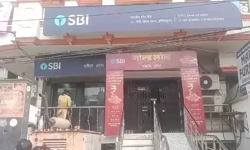 गाजियाबाद में दिनदहाड़े पेट्रोल पंप कर्मियों से बदमाशों ने लूटे 9.56 लाख