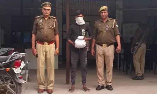 फिर बढ़ रहा नशे का काला कारोबार, नोएडा में दो अलग-अलग मामलों में गांजा तस्कर गिरफ्तार