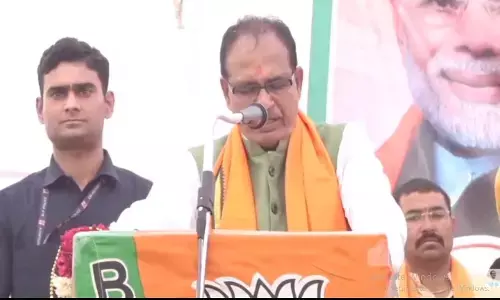 मध्य प्रदेश कांग्रेस में दो धृतराष्ट्र : मुख्यमंत्री शिवराज मध्य प्रदेश कांग्रेस में दो धृतराष्ट्र : मुख्यमंत्री शिवराज