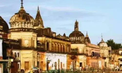 अवधपुरी में होगा गुजरात का गरबा, केरल की कथकली