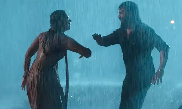 फिल्‍म बांद्रा के ट्रैक वारमेघामे में रोमांटिक अंदाज में दिखे अभिनेता दिलीप और तमन्ना भाटिया